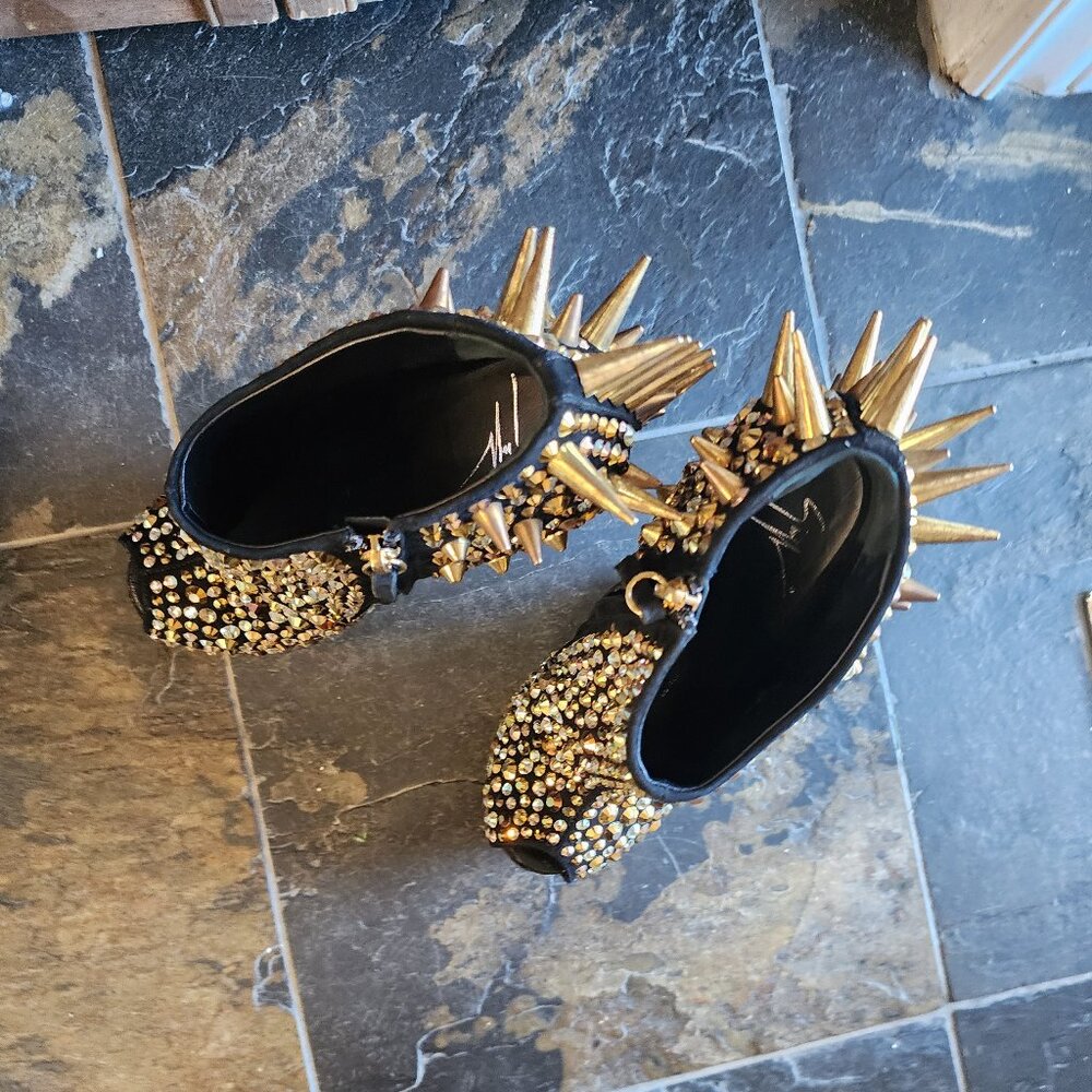 RARE ICONIC GIUSEPPE ZANOTTI SWAROVSKI STUDDED SHOES - Picture 4 of 12